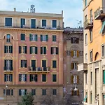 Iflat Vatican Bright & Comfortable Apartment