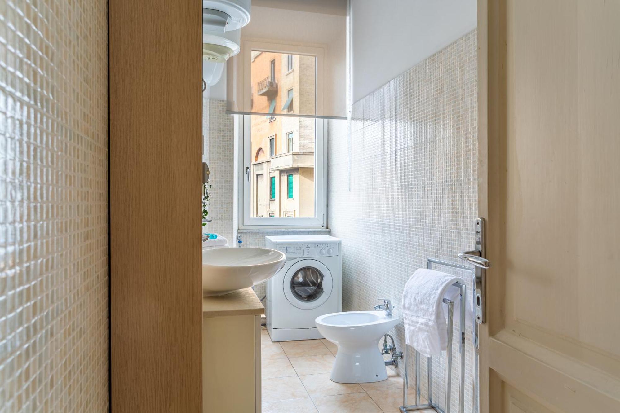 Apartment Iflat Vatican Bright & Comfortable *